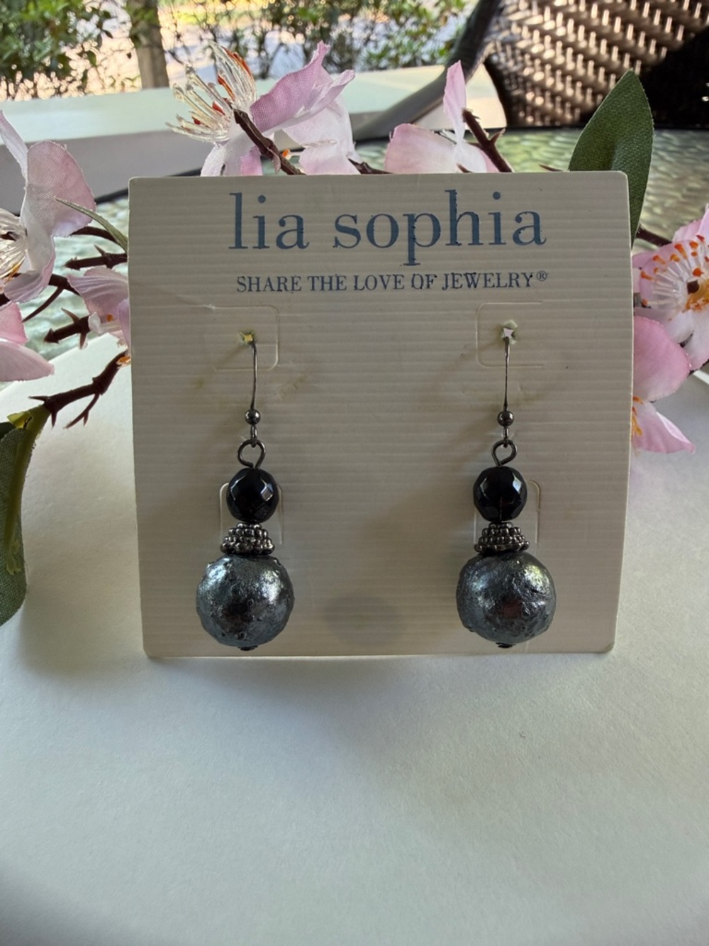 🐼 Lia Sophia Gunmetal Drop Earrings with Black Accents
